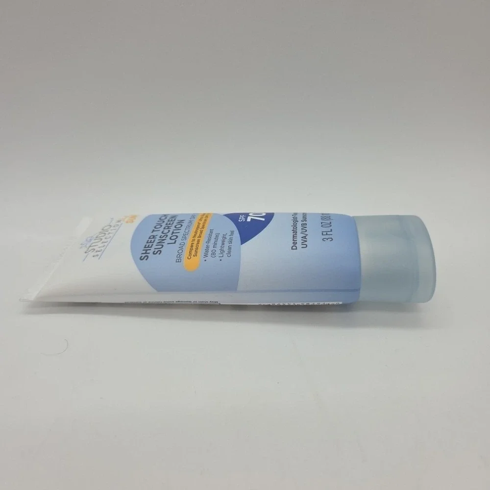 Lot 3 STUDIO SELECTION Sheer Touch Sunscreen Lotion w Broad Spectrum SPF 70 3 oz
